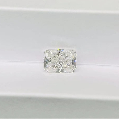 الشكل المتوهج المختبر المزروع الماس الكبير الحجم 5.31ct VS1 وضوح معتمدة IGI
